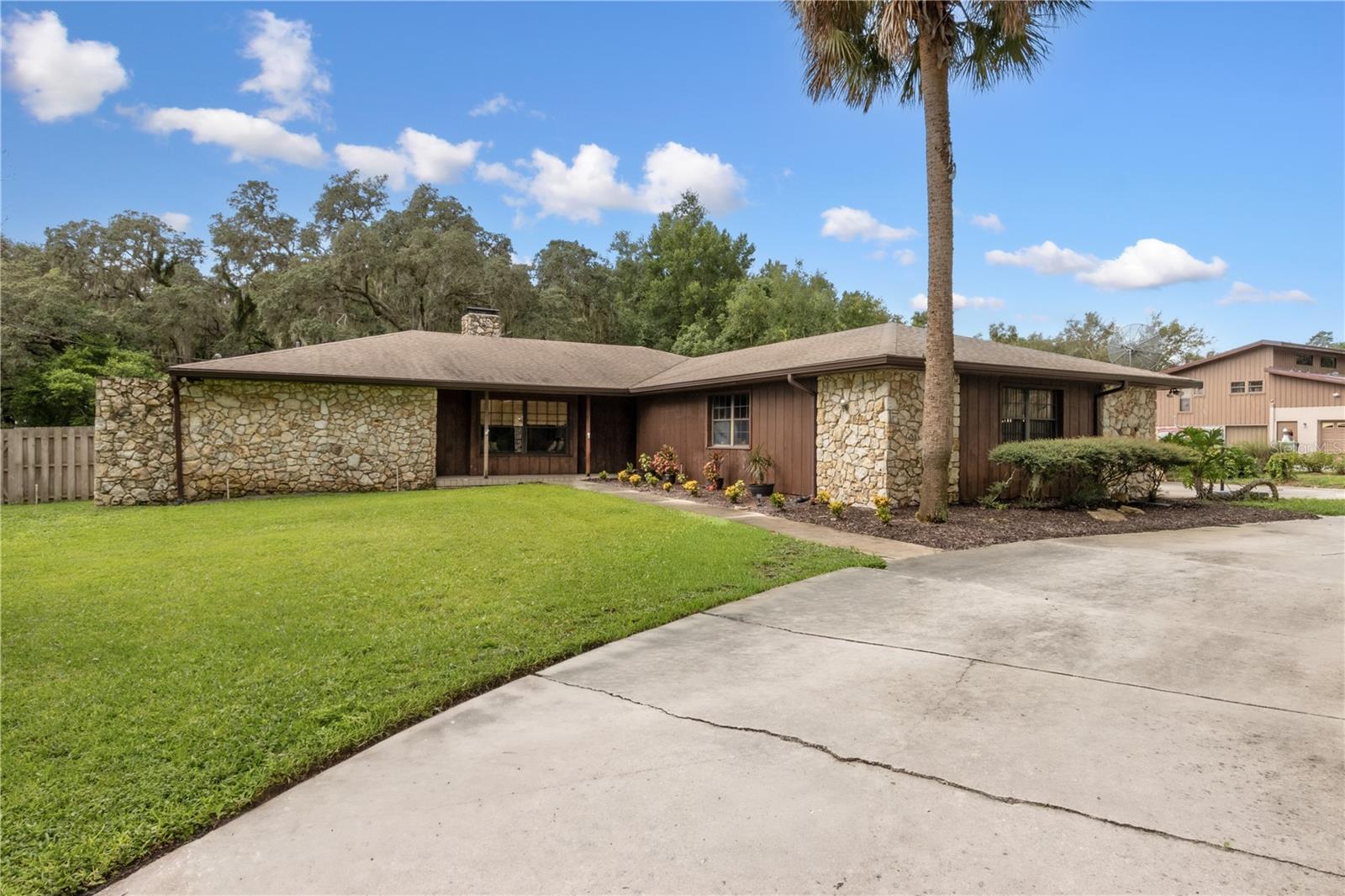 Details for 1226 Foxtree Trail, APOPKA, FL 32712