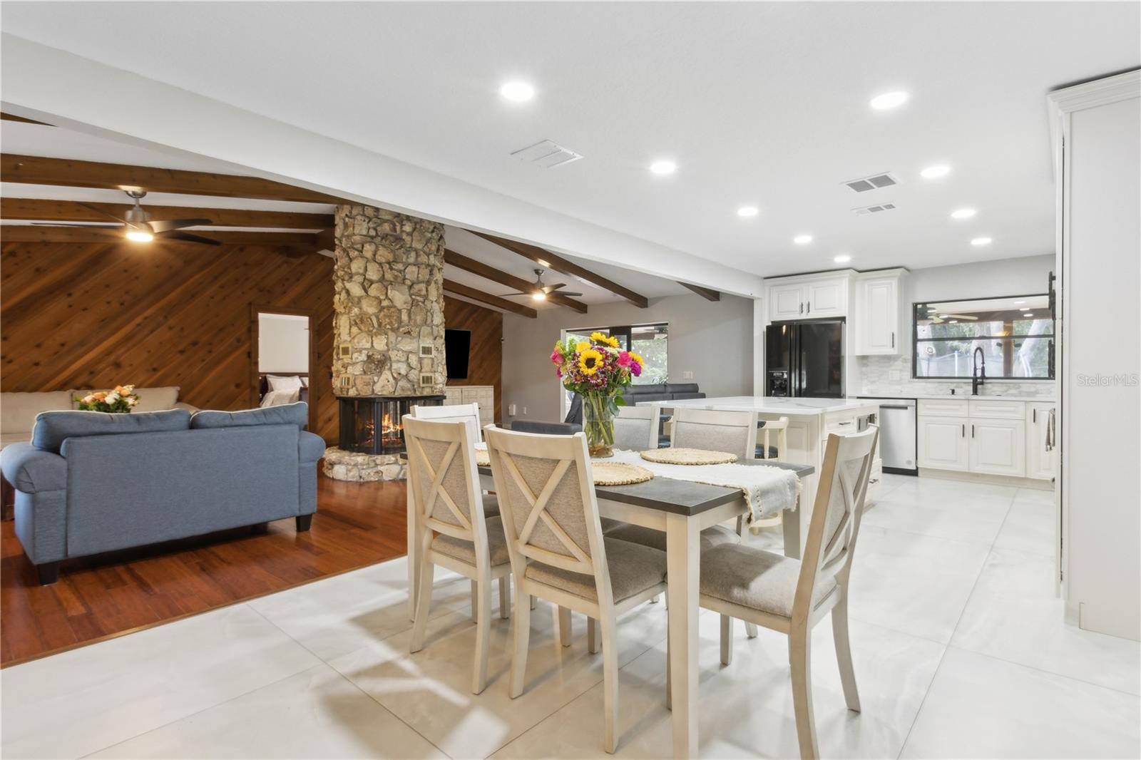 Image 11 of 74 For 1226 Foxtree Trail