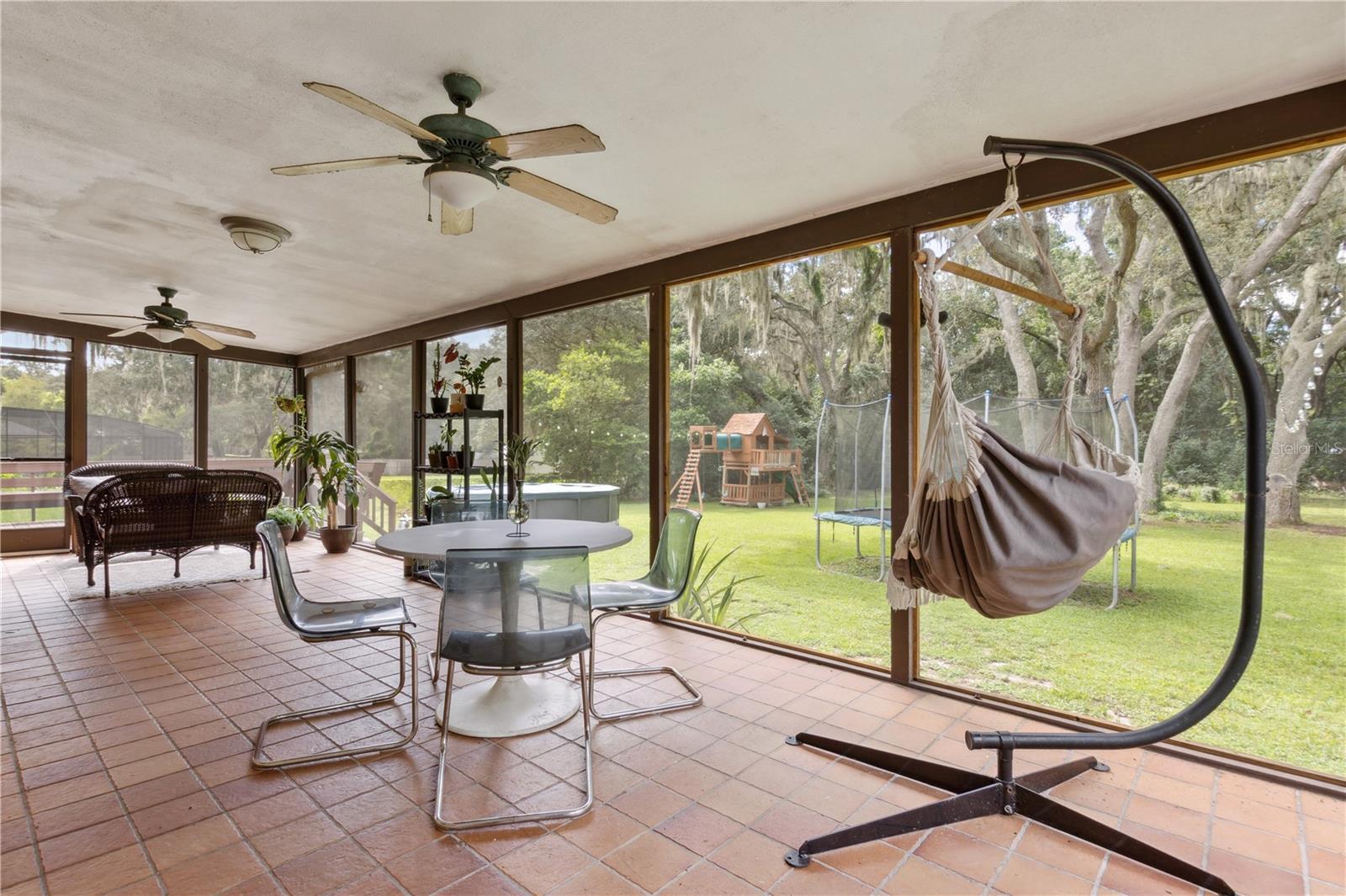 Image 43 of 74 For 1226 Foxtree Trail