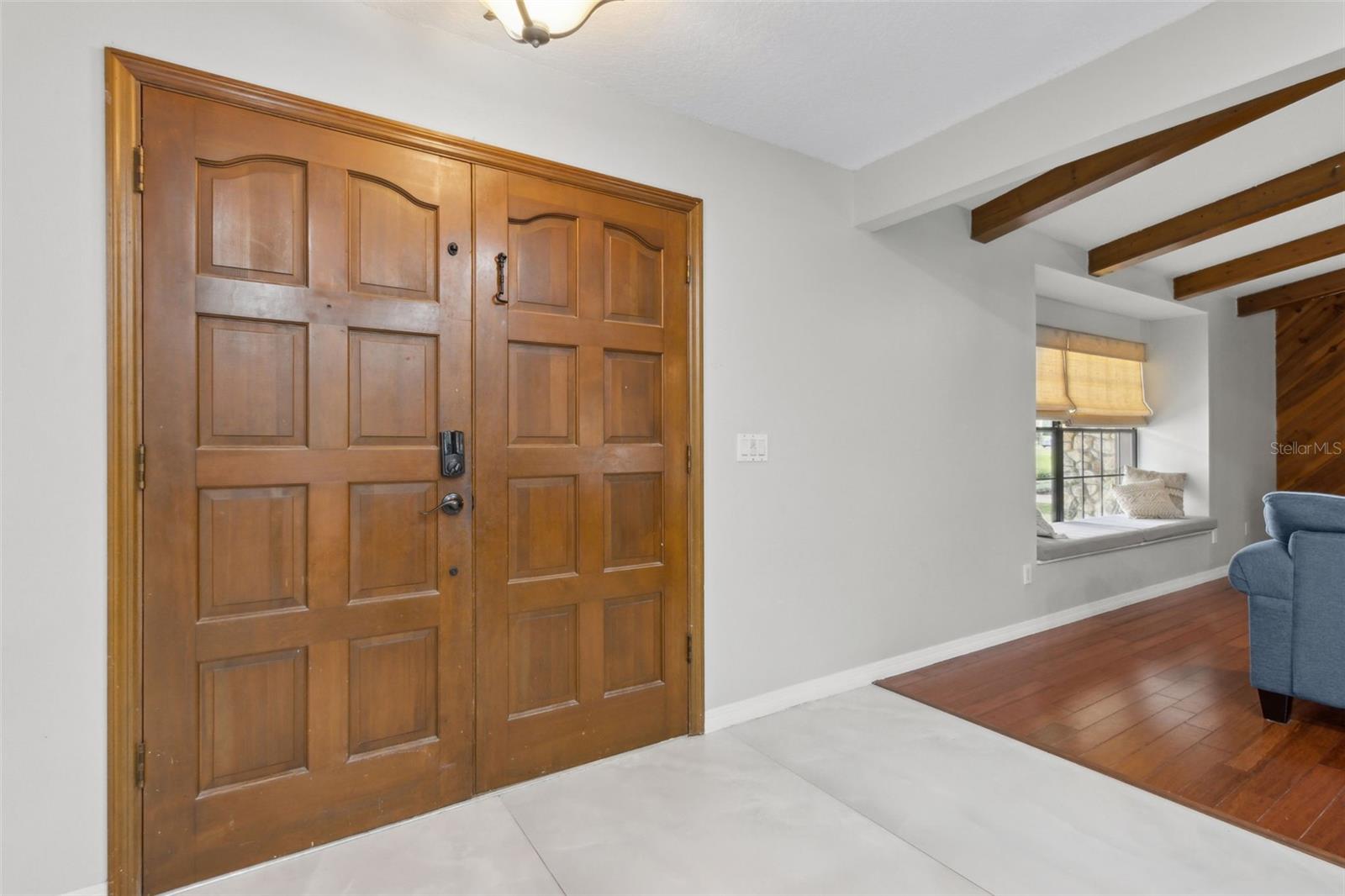 Image 8 of 74 For 1226 Foxtree Trail