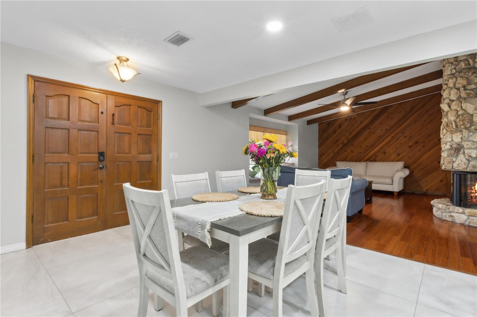 Image 9 of 74 For 1226 Foxtree Trail