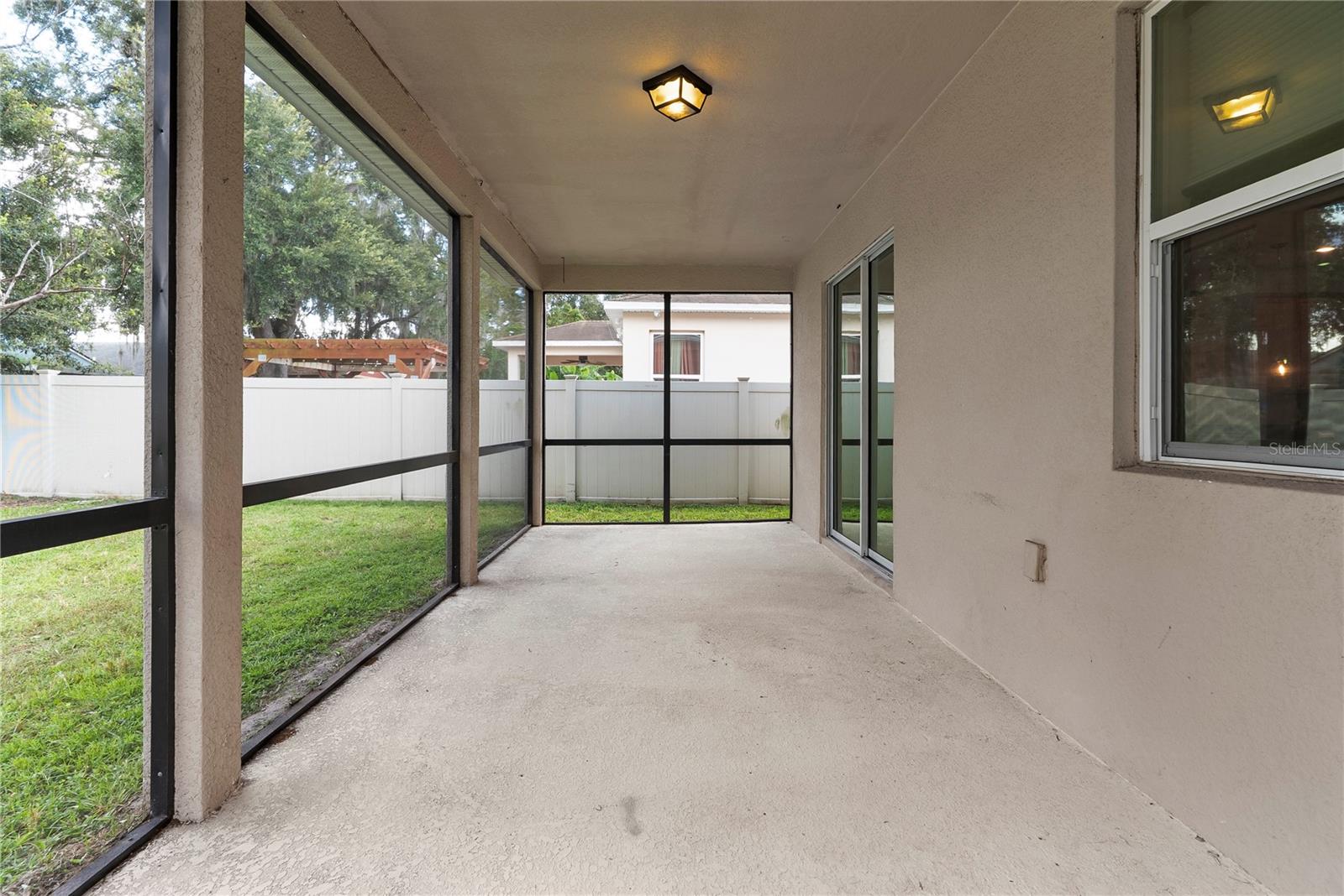Image 27 of 31 For 2791 Arbor Trail Way