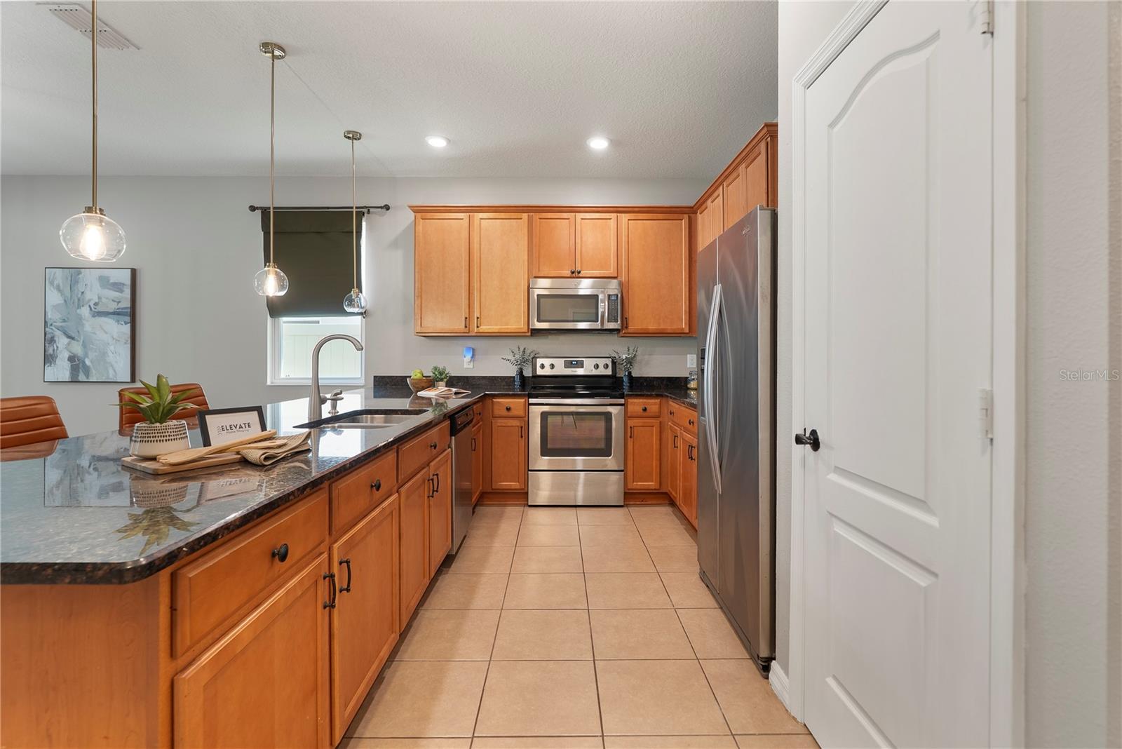 Image 6 of 31 For 2791 Arbor Trail Way