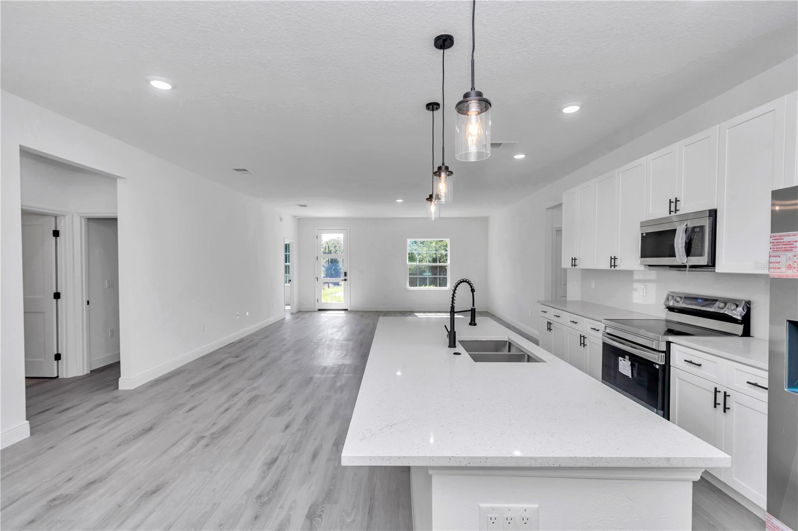 Listing photo id 19 for 9311 Sherman Drive