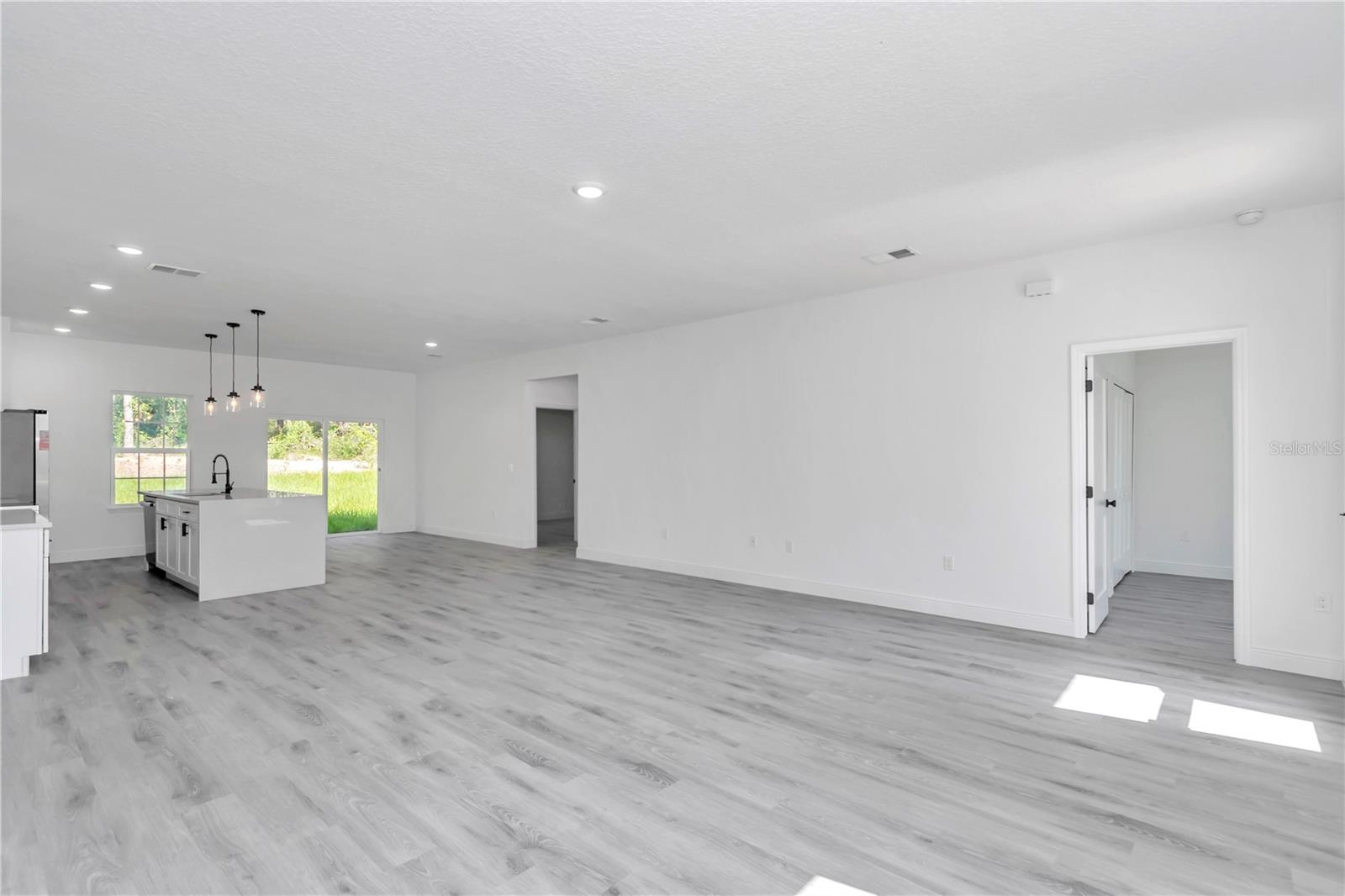 Listing photo id 23 for 9311 Sherman Drive