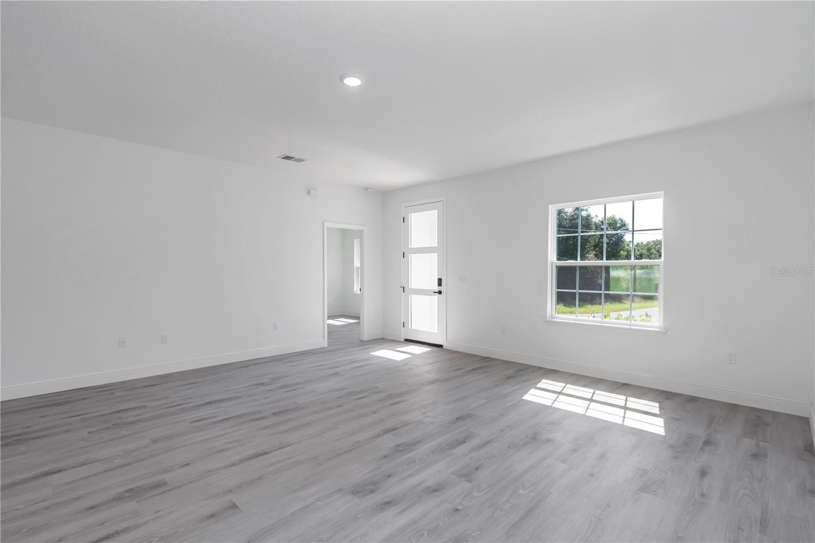 Listing photo id 26 for 9311 Sherman Drive