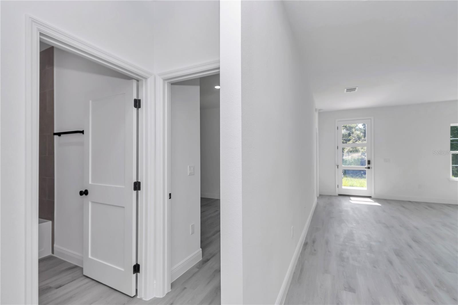 Listing photo id 36 for 9311 Sherman Drive