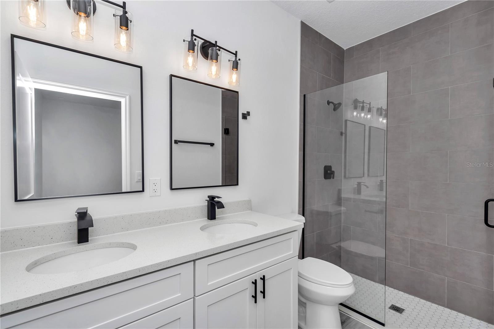 Listing photo id 42 for 9311 Sherman Drive