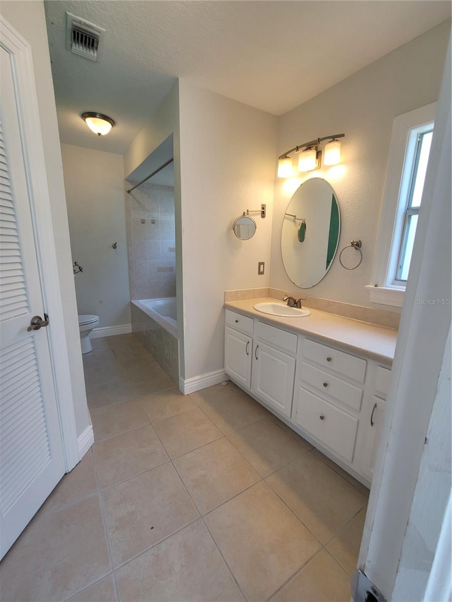 Image 13 of 17 For 226 Harvard Street