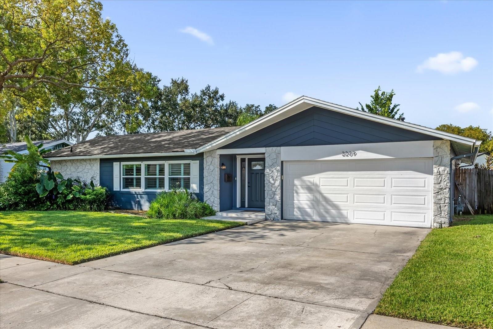 Details for 2209 Winnebago Trail, FERN PARK, FL 32730