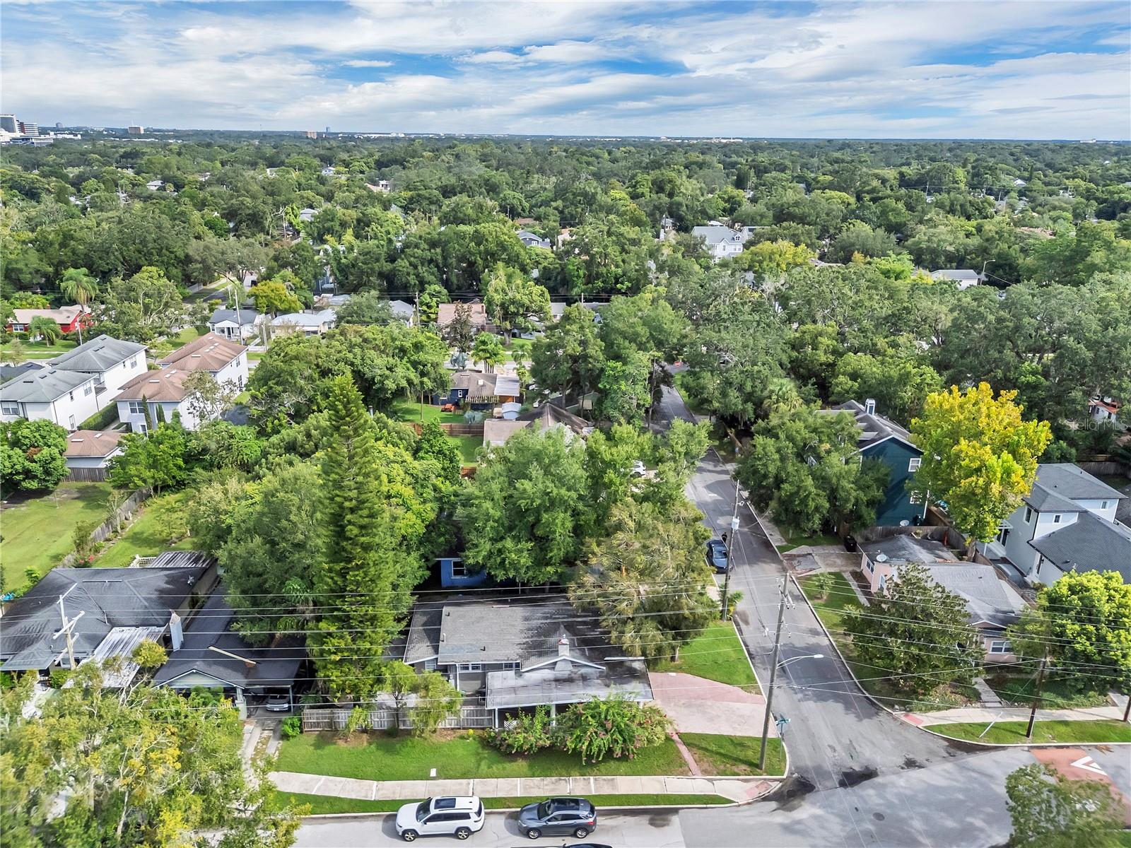 Image 12 of 45 For 1837 Illinois Street