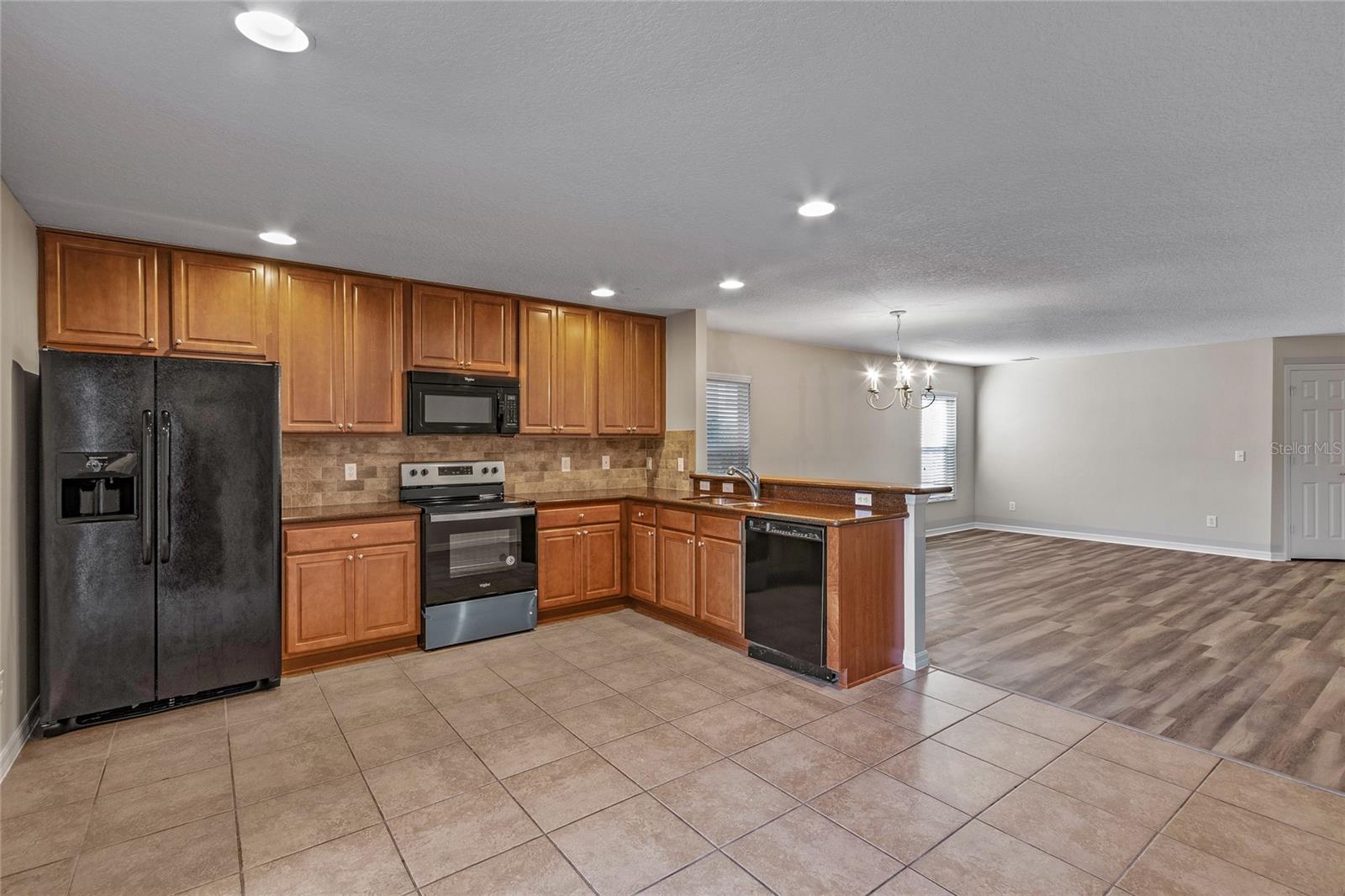 Image 3 of 16 For 2309 Norwood Place