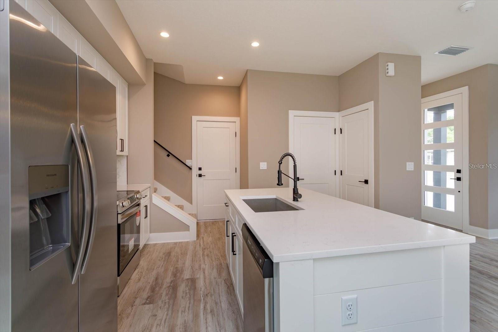 Image 22 of 28 For 1340 Crystal Lake Avenue E