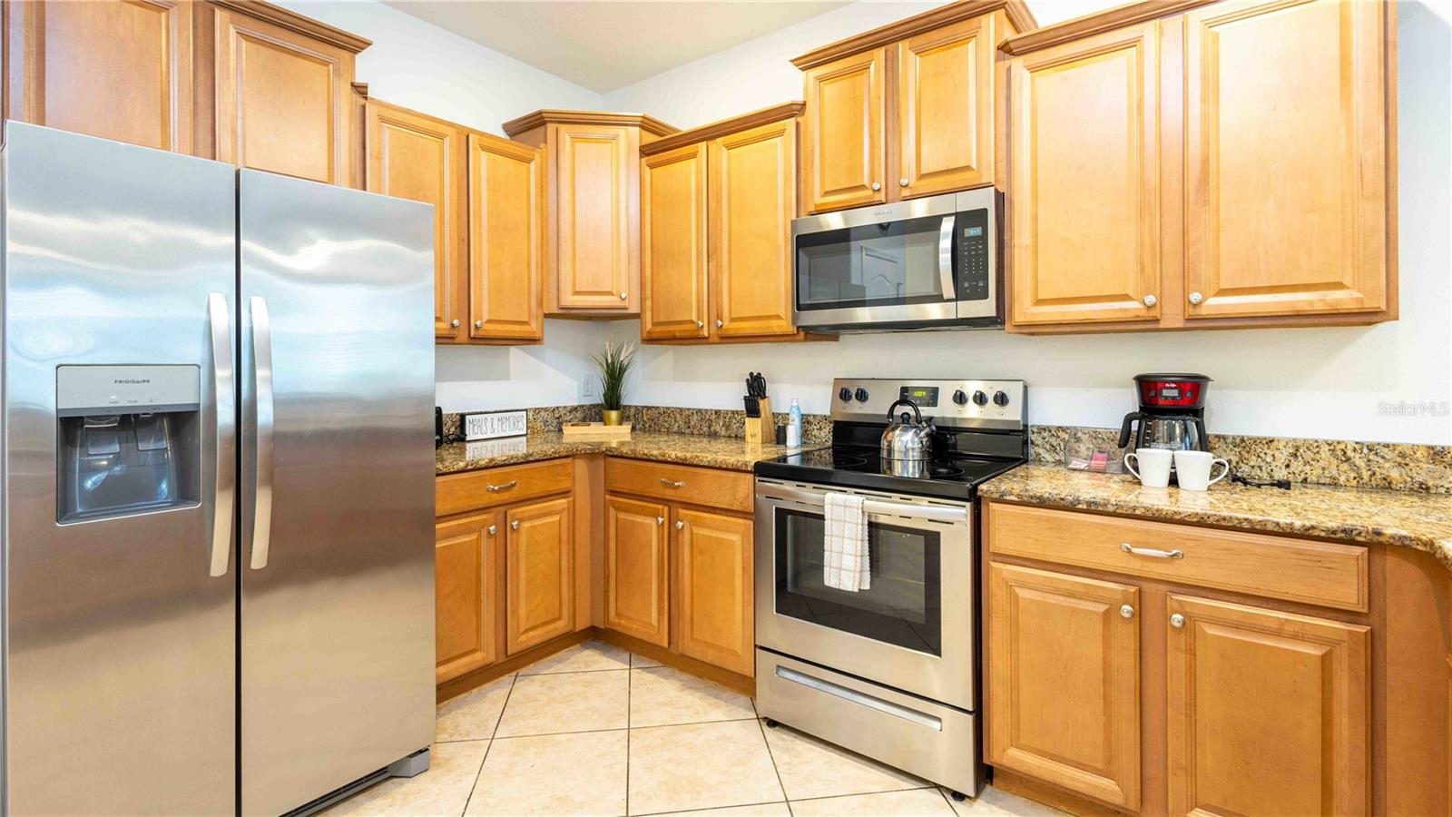 Image 21 of 59 For 1427 Moon Valley Drive