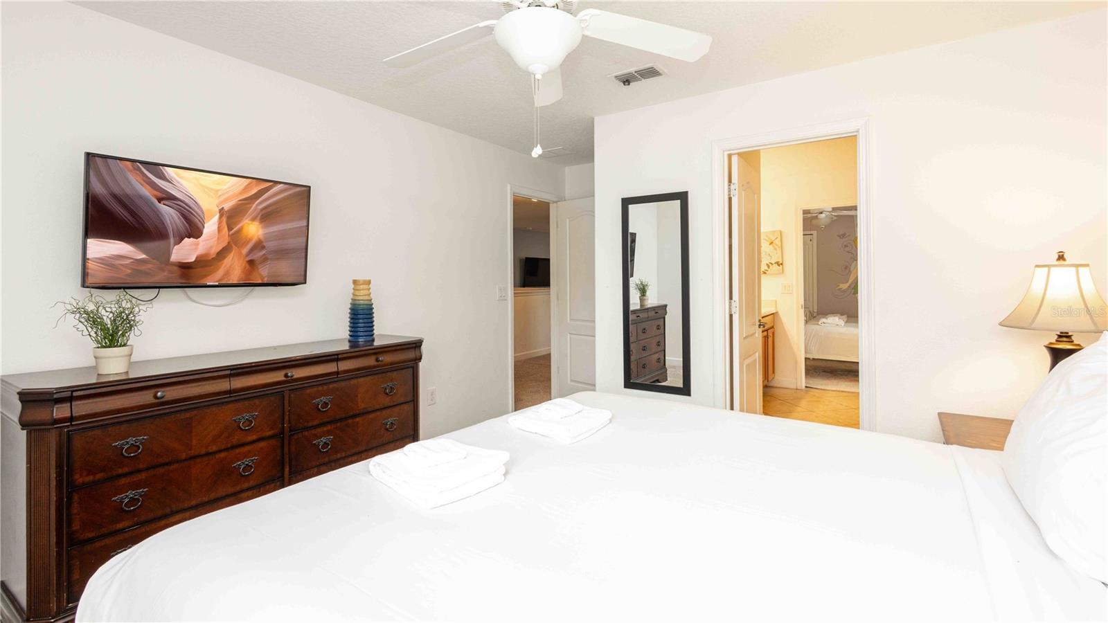 Image 40 of 59 For 1427 Moon Valley Drive