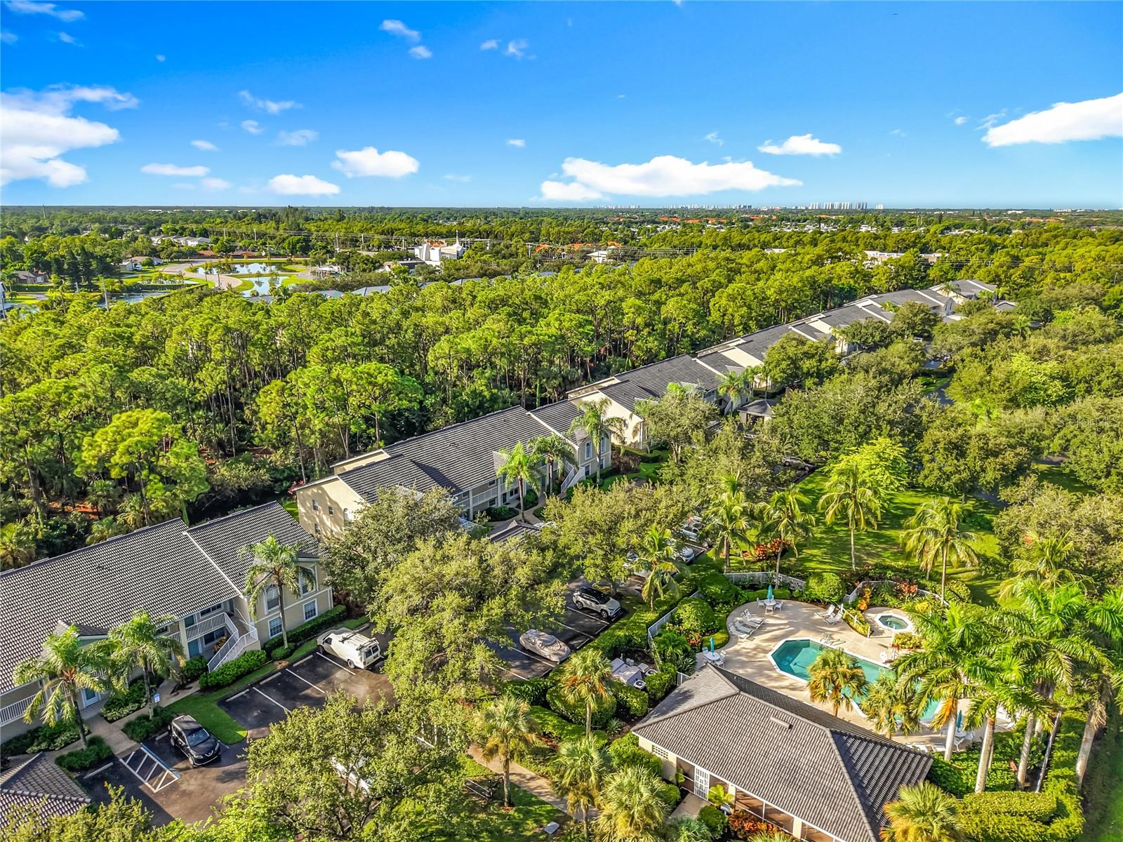 Image 49 of 61 For 25735 Lake Amelia Way 103