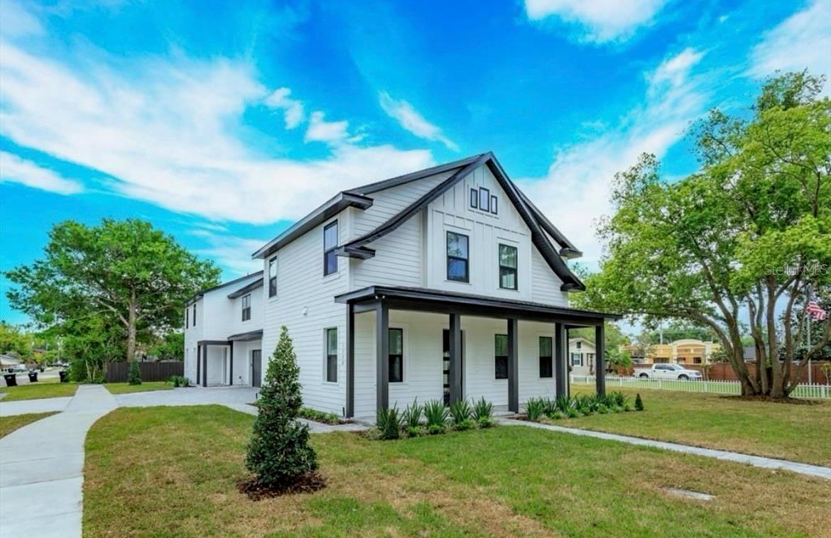 Image 4 of 29 For 1336 Crystal Lake Avenue E
