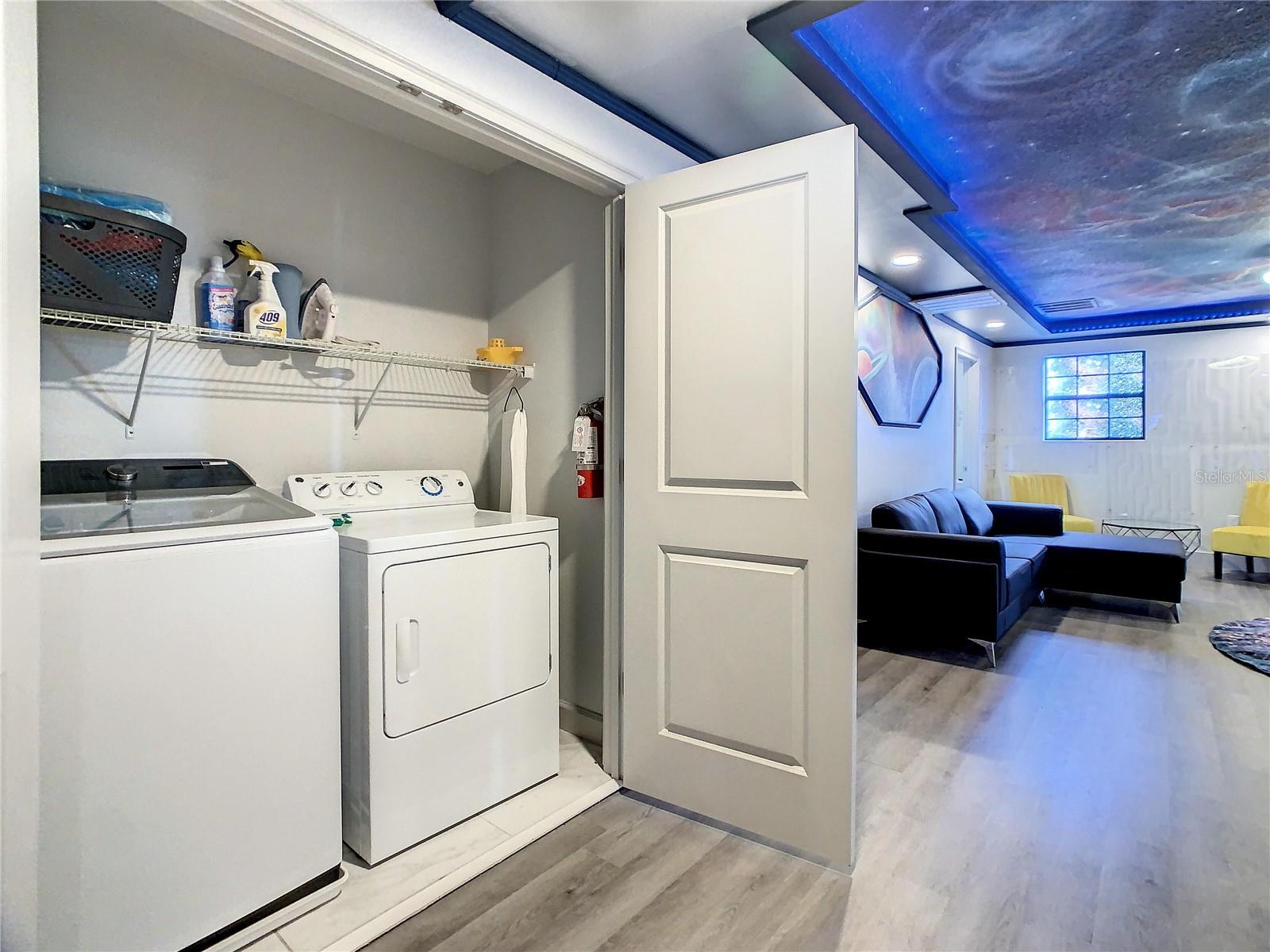 Image 7 of 20 For 9155 Caddie Way