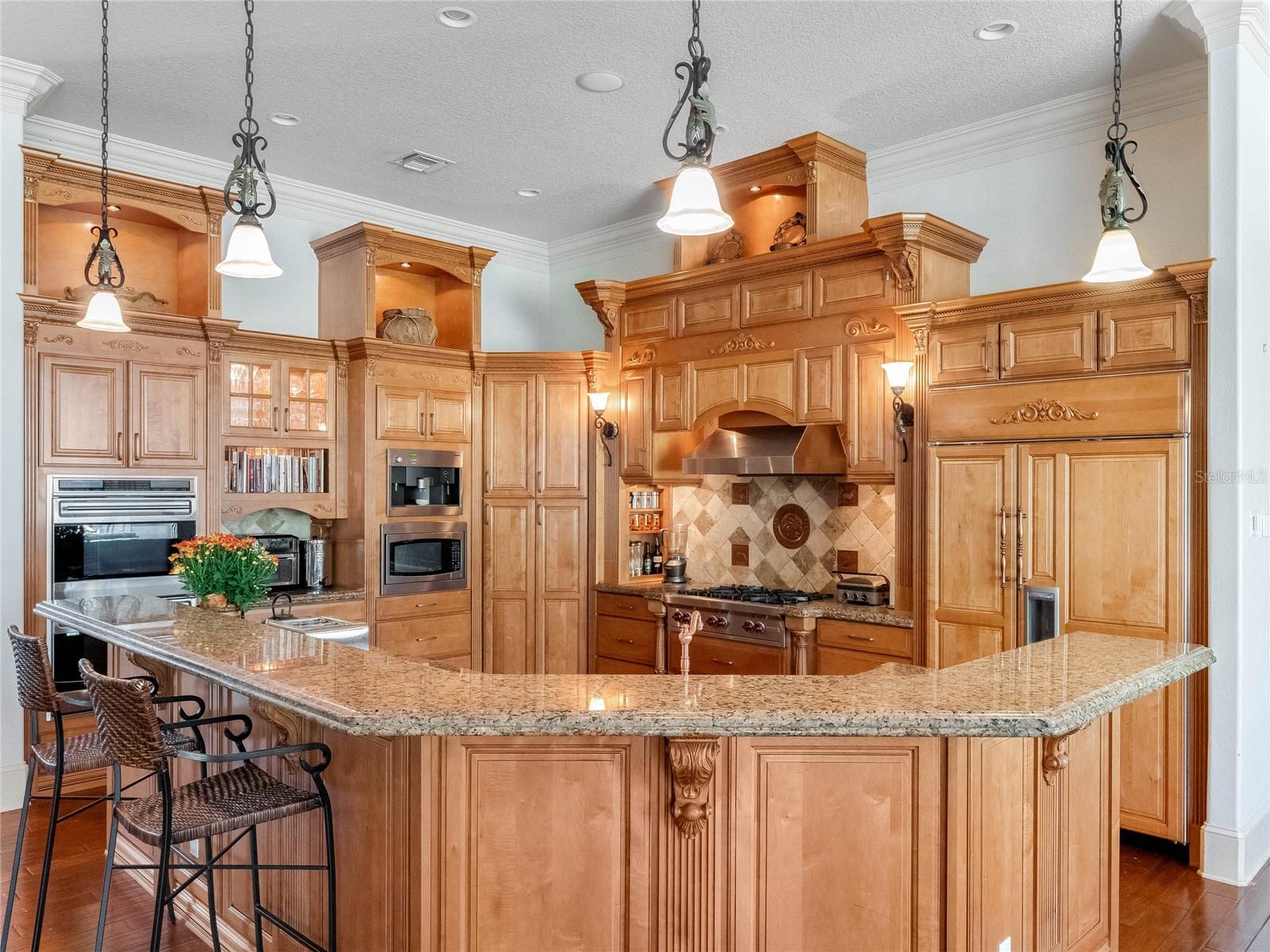 Listing photo id 10 for 10215 Gopher Road