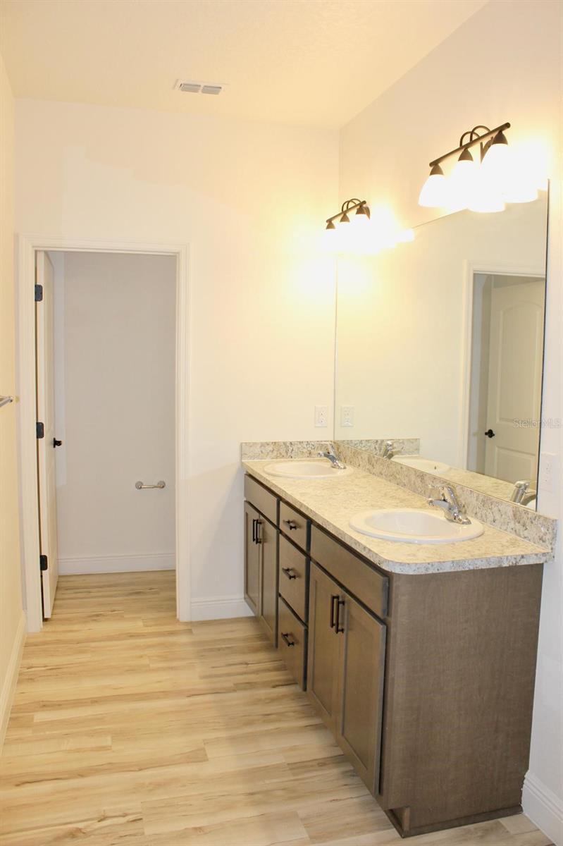 Image 23 of 60 For 443 Biscayne Ave Nw