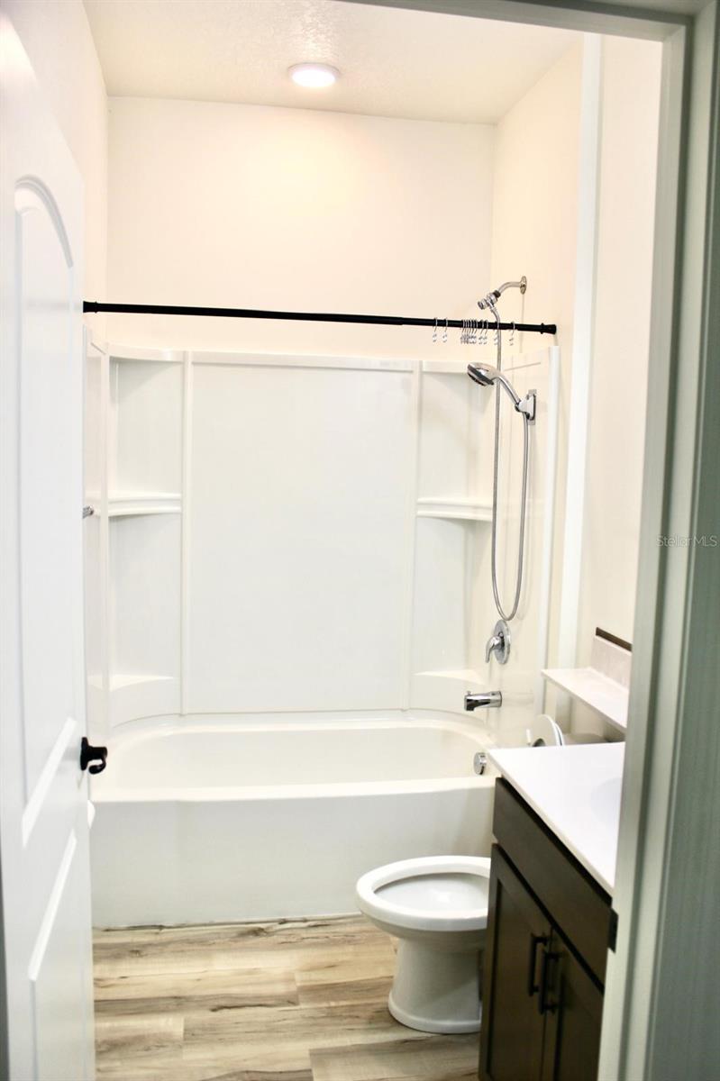Image 33 of 60 For 443 Biscayne Ave Nw