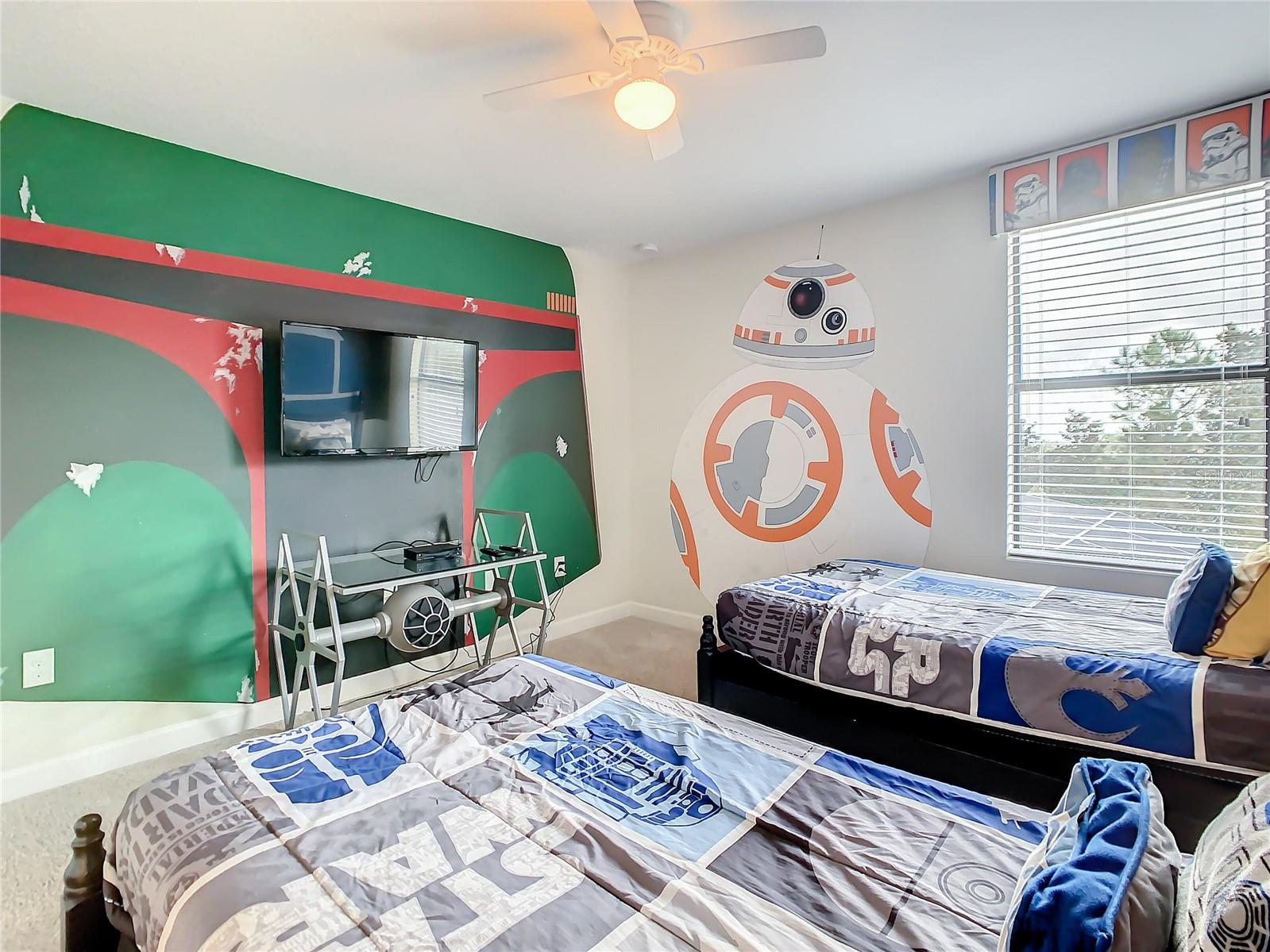 Image 14 of 19 For 1305 Divot Way