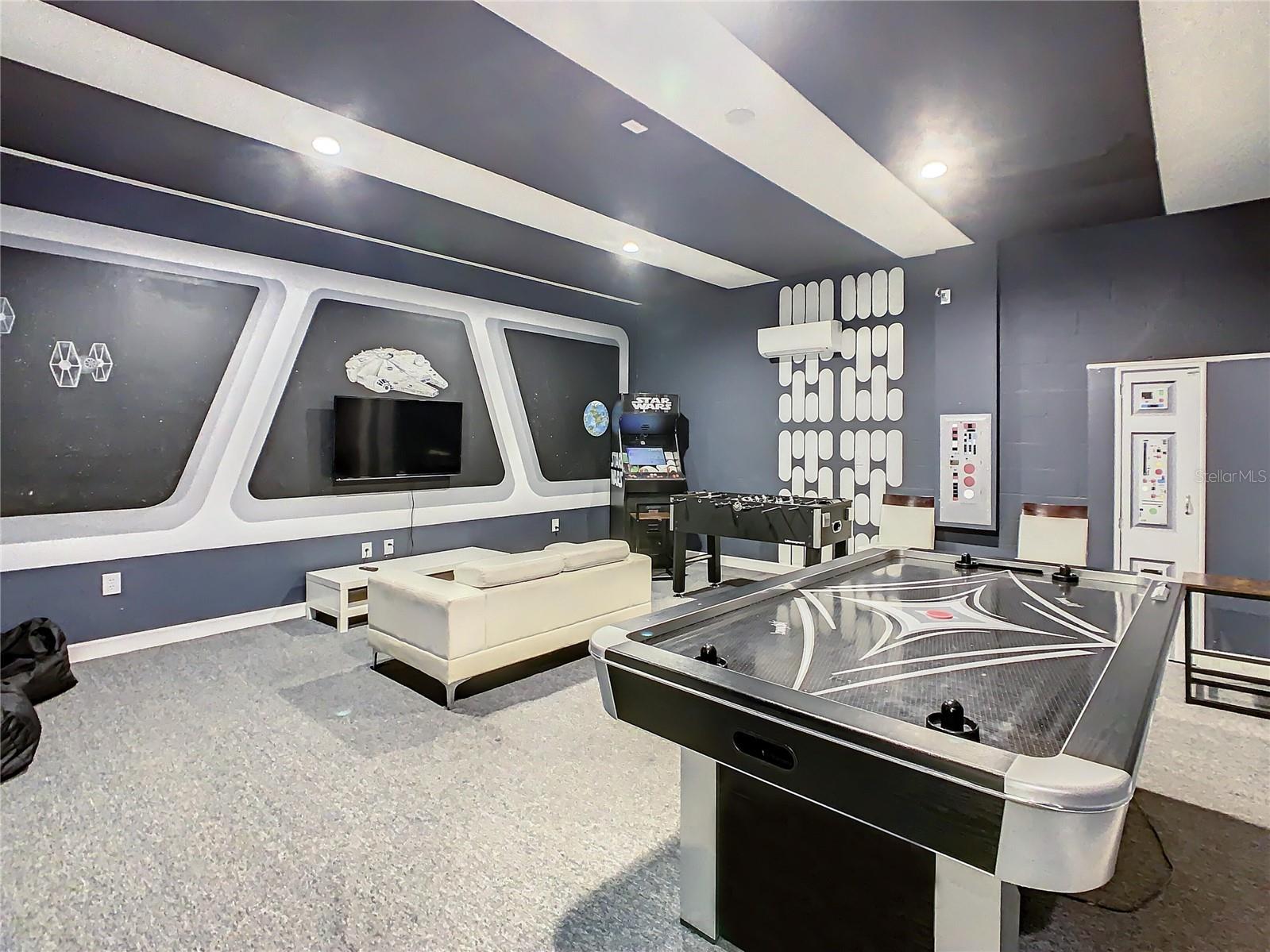 Image 5 of 19 For 1305 Divot Way