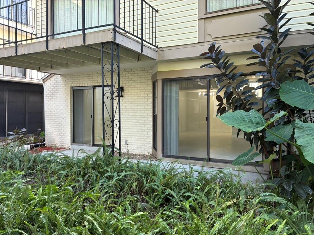 Image 35 of 36 For 5999 Village Circle 990