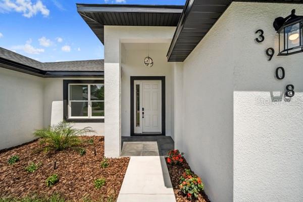Image 6 of 35 For 3908 Garienda Avenue