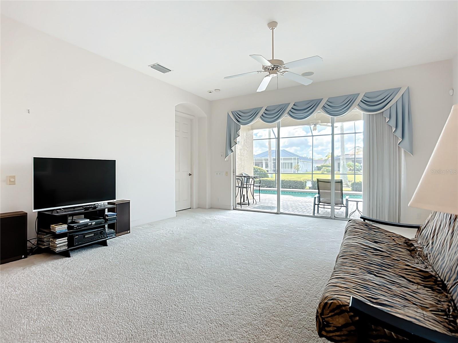 Image 9 of 34 For 9710 53rd Drive E