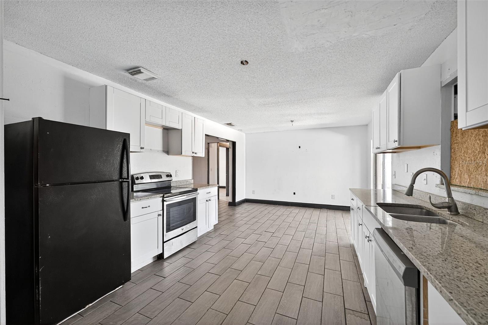 Image 12 of 28 For 4534 Lemans Drive