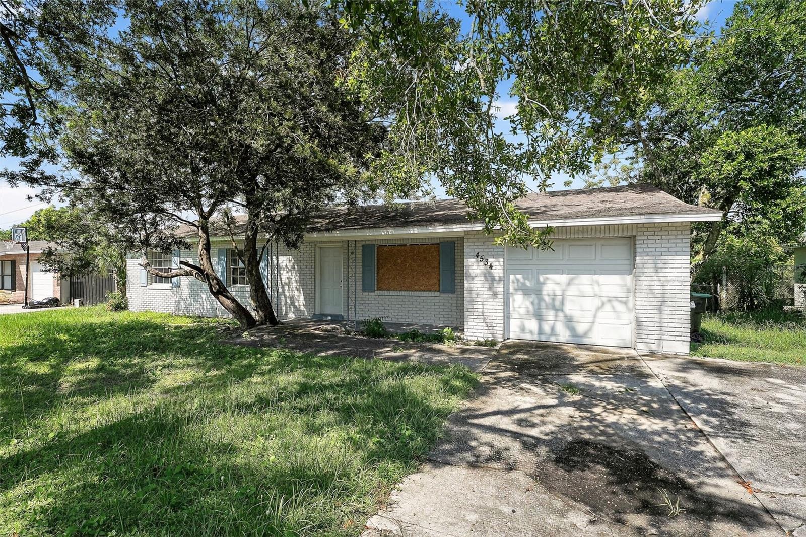 Image 2 of 28 For 4534 Lemans Drive