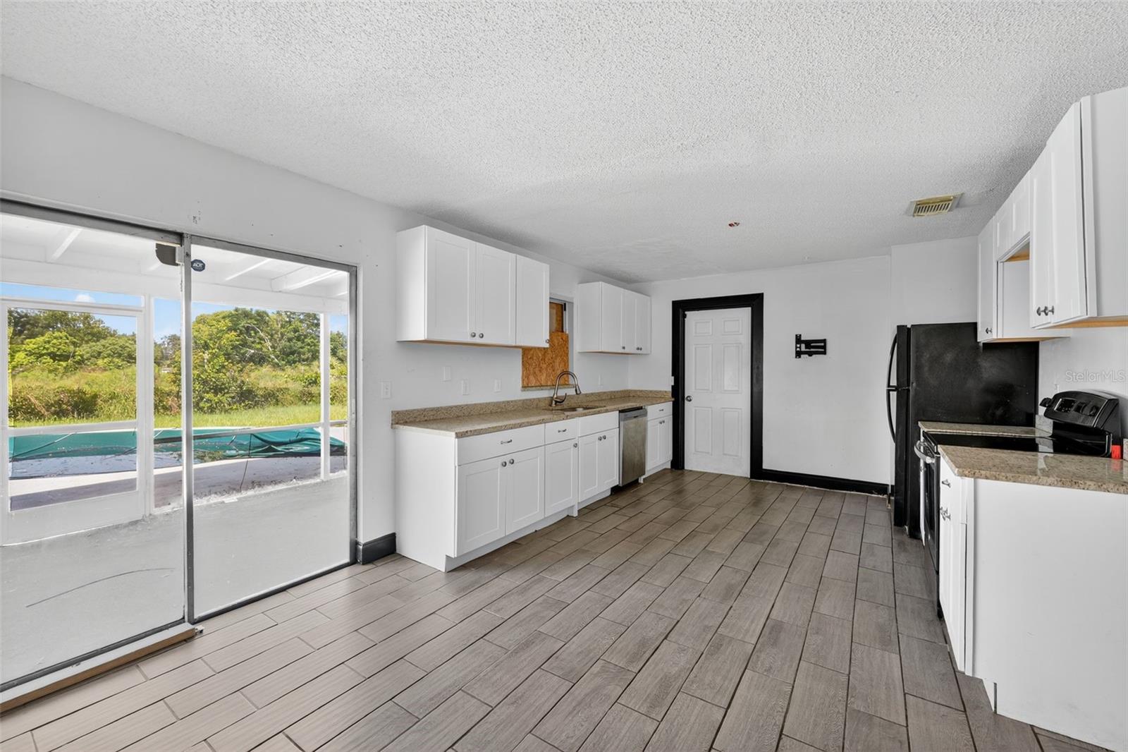 Image 7 of 28 For 4534 Lemans Drive