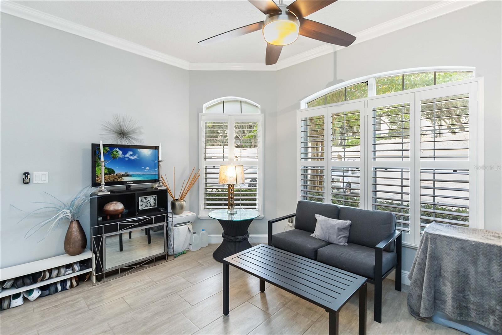 Image 15 of 51 For 980 Mooring Avenue 103