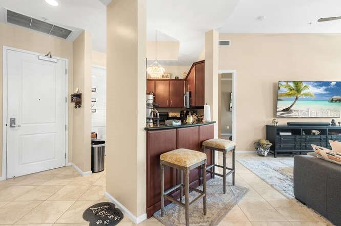 Image 14 of 22 For 403 Sapodilla Avenue 104