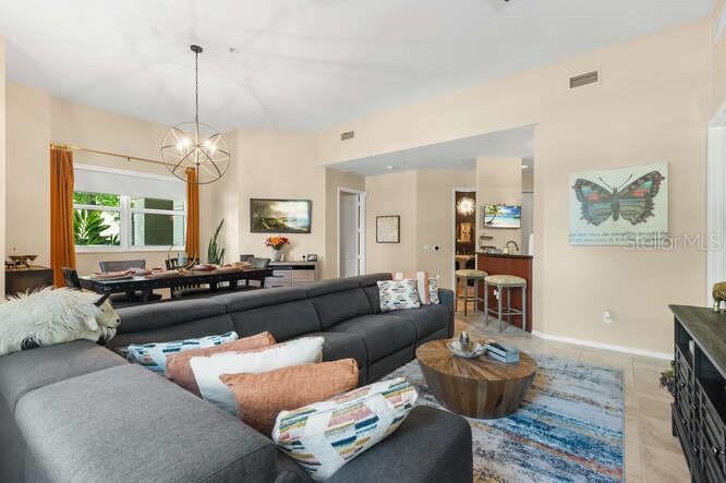 Image 15 of 22 For 403 Sapodilla Avenue 104