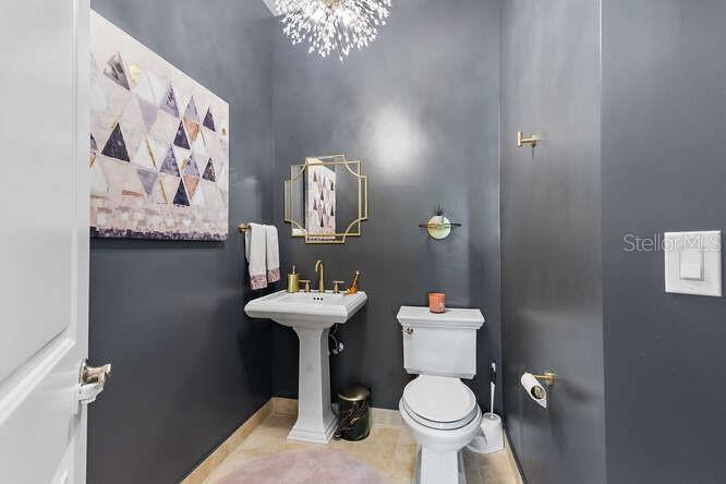 Image 8 of 22 For 403 Sapodilla Avenue 104