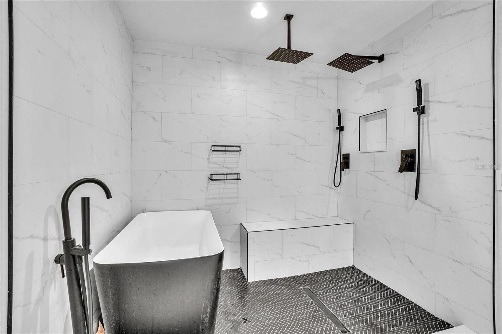 Image 14 of 25 For 5374 Crooked Oak Circle
