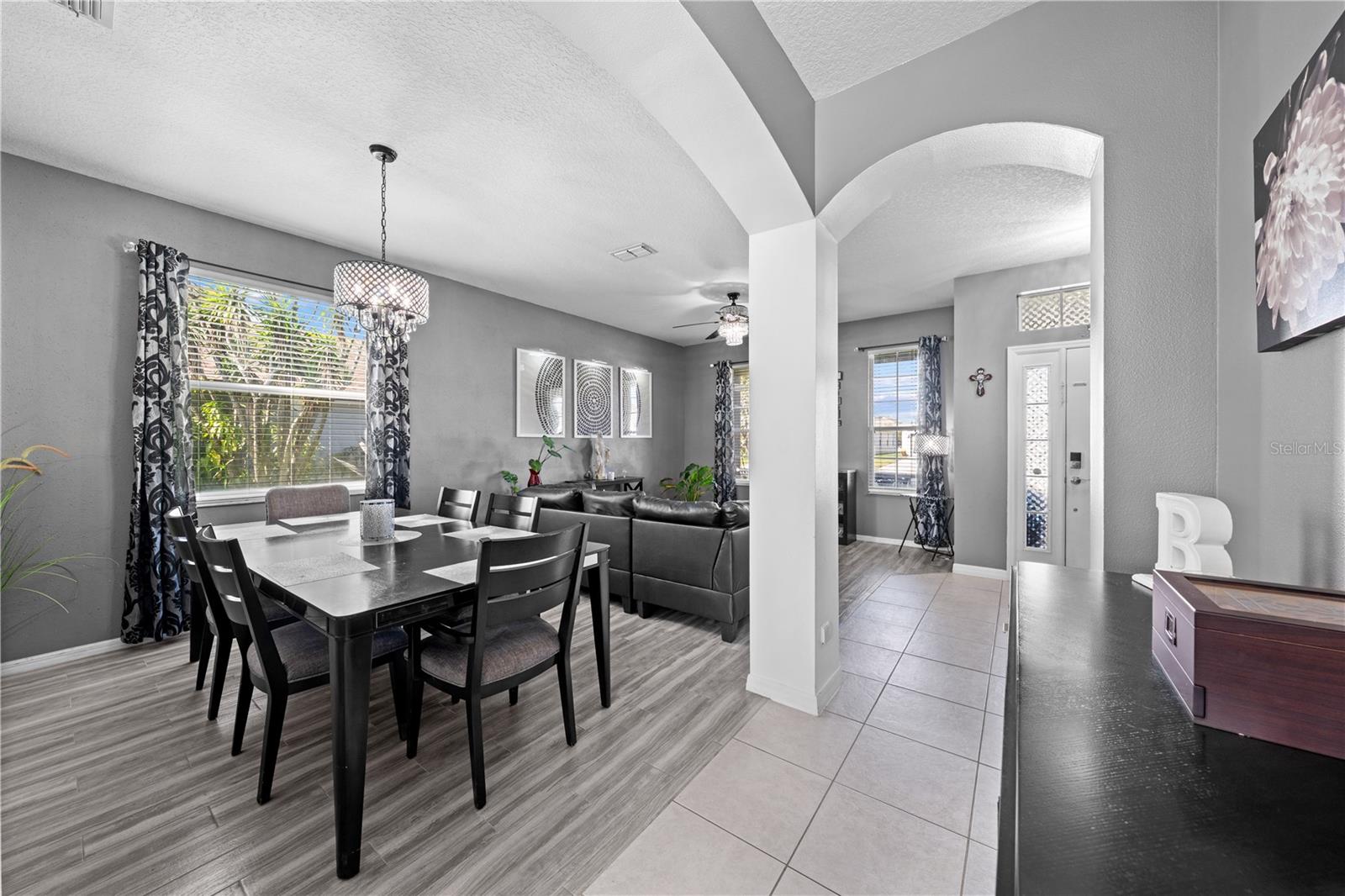Image 13 of 73 For 2729 Eagle Glen Circle