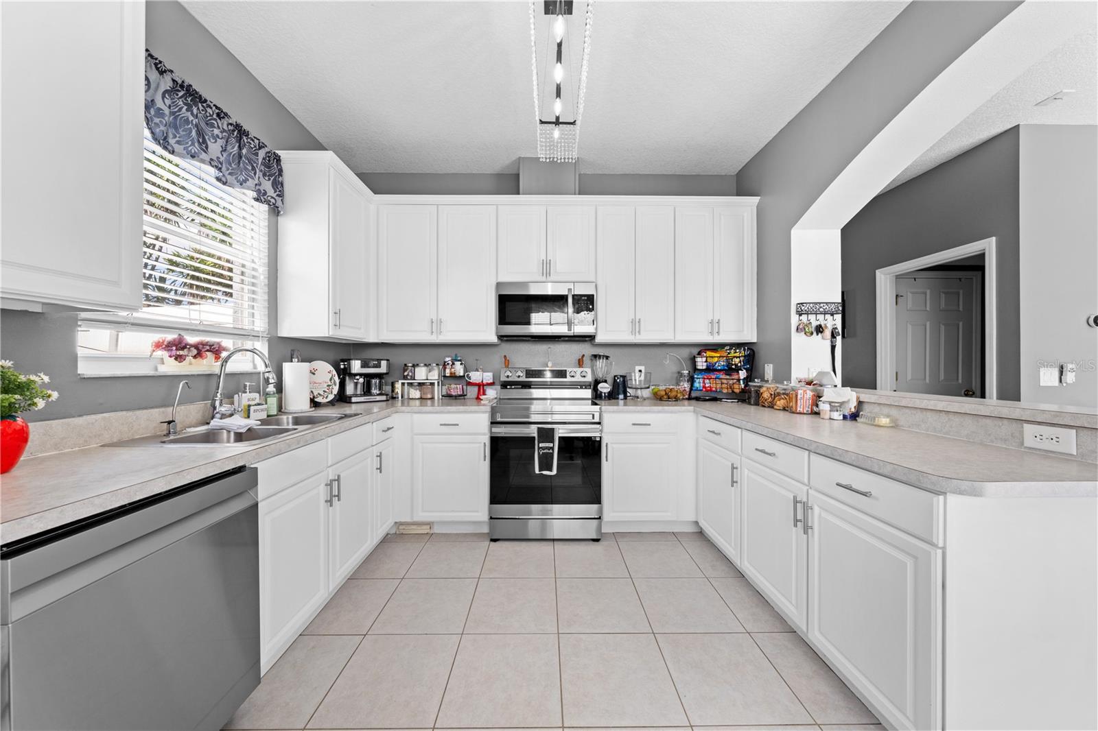 Image 25 of 73 For 2729 Eagle Glen Circle