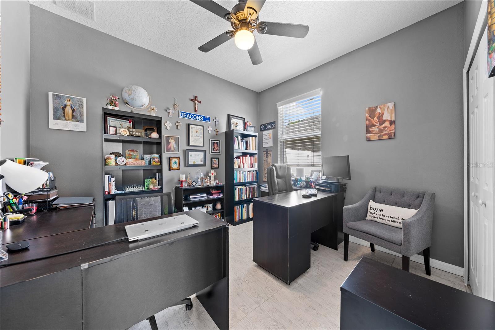 Image 33 of 73 For 2729 Eagle Glen Circle