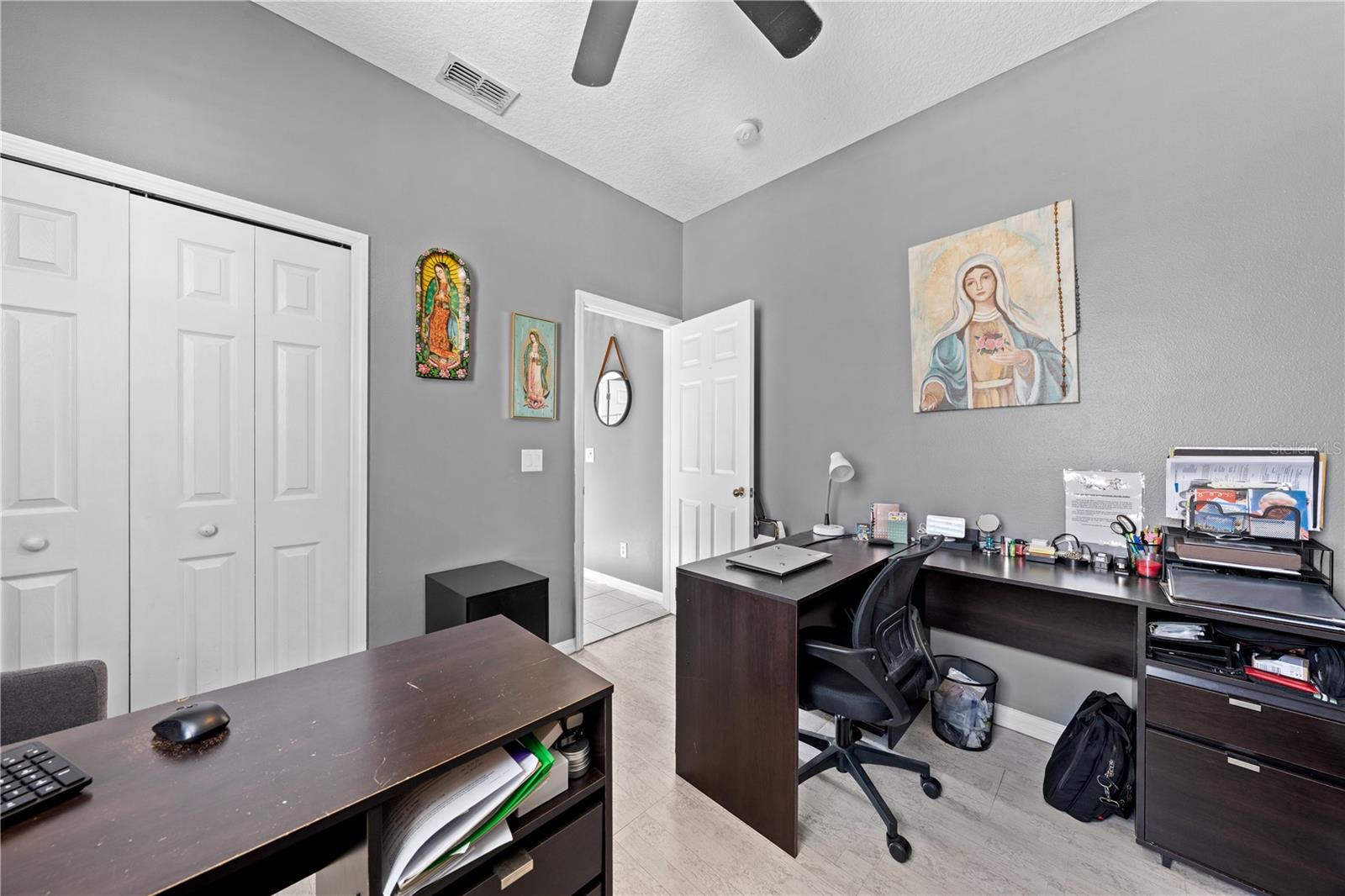 Image 34 of 73 For 2729 Eagle Glen Circle