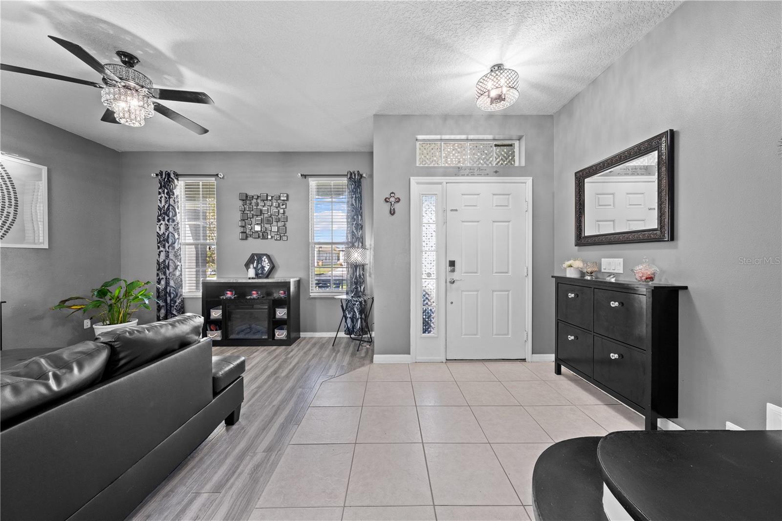 Image 6 of 73 For 2729 Eagle Glen Circle