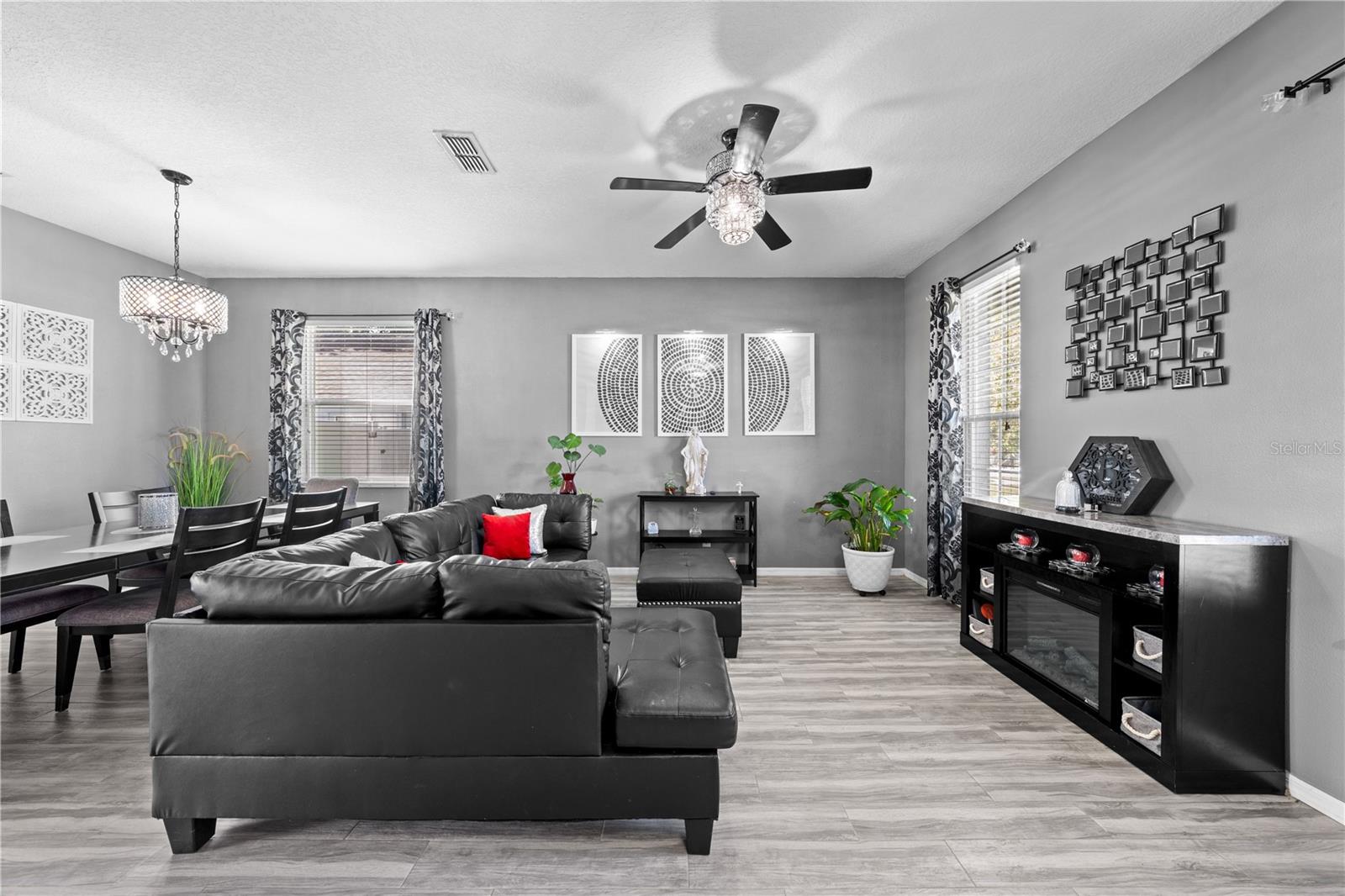 Image 8 of 73 For 2729 Eagle Glen Circle