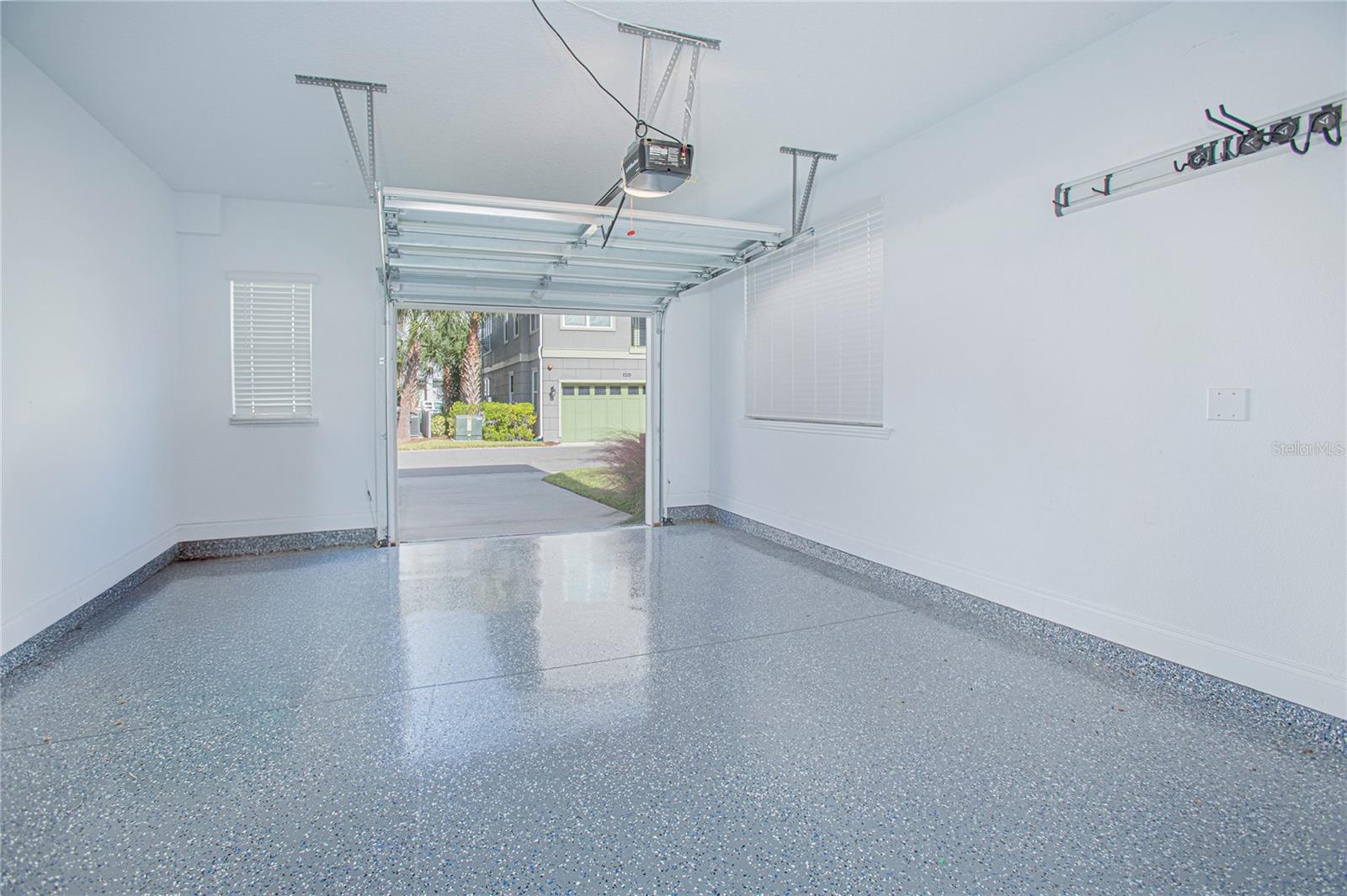 Image 21 of 43 For 8669 Tavistock Lakes Boulevard