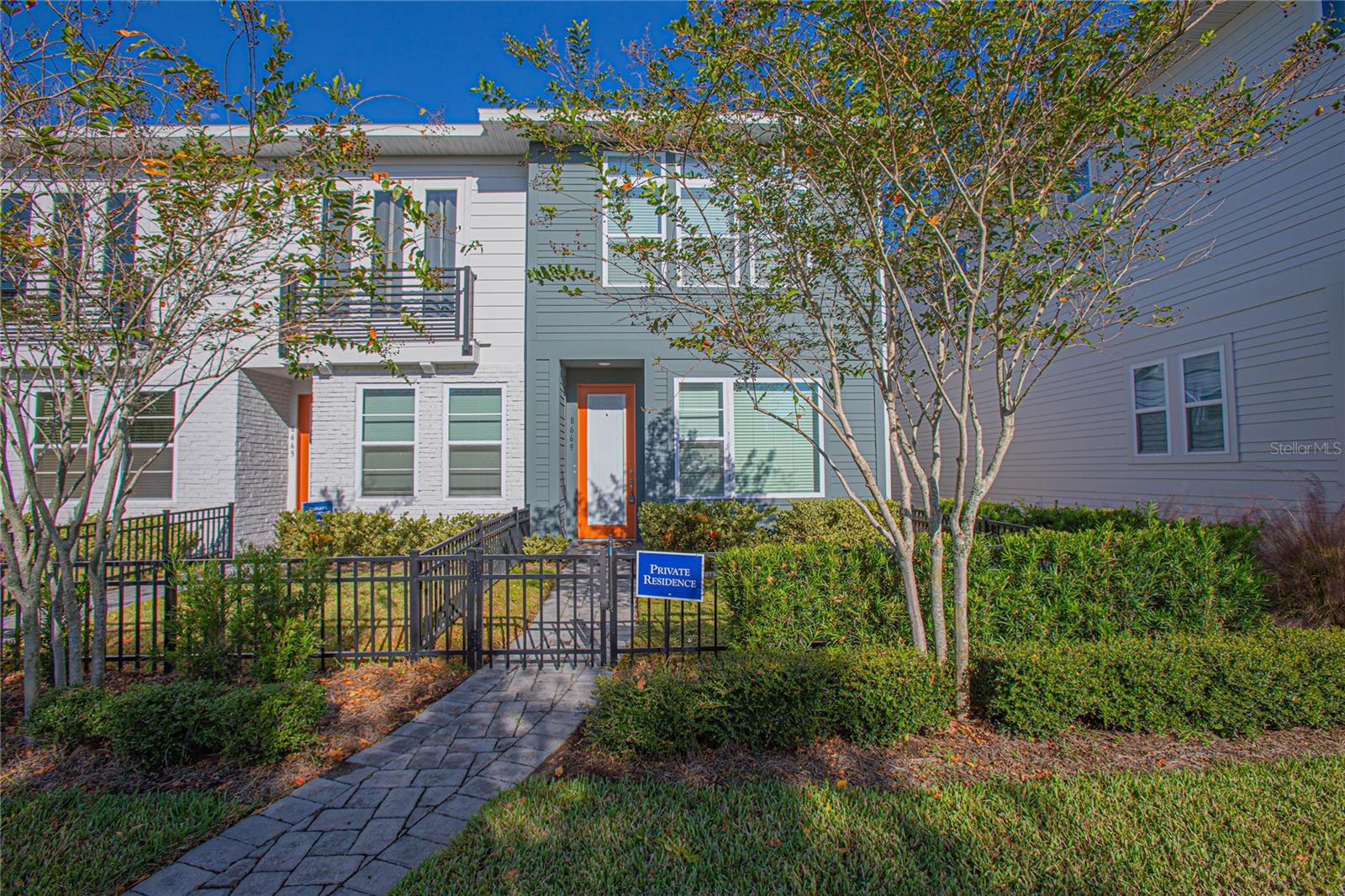 Image 25 of 43 For 8669 Tavistock Lakes Boulevard