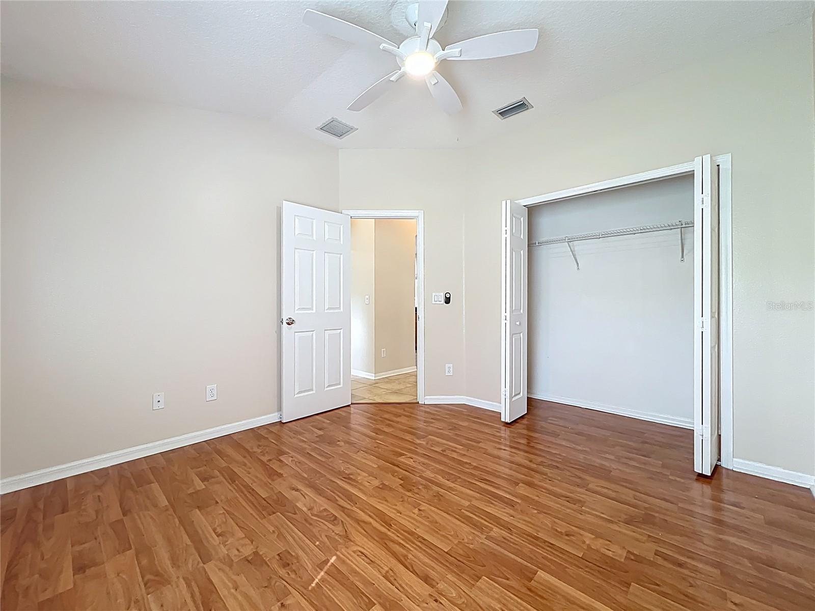 Image 48 of 87 For 805 Valleyway Dr