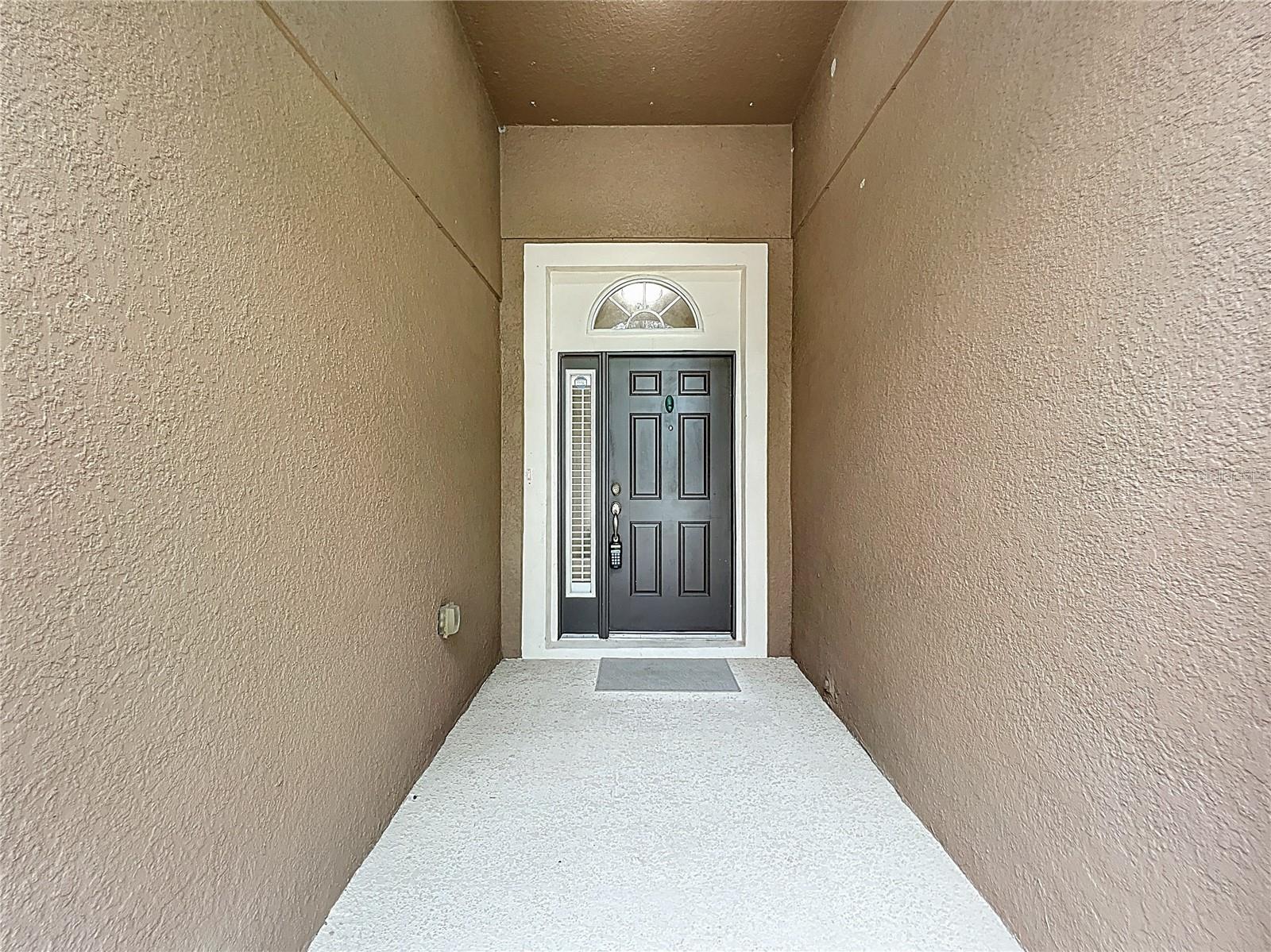 Image 6 of 87 For 805 Valleyway Dr