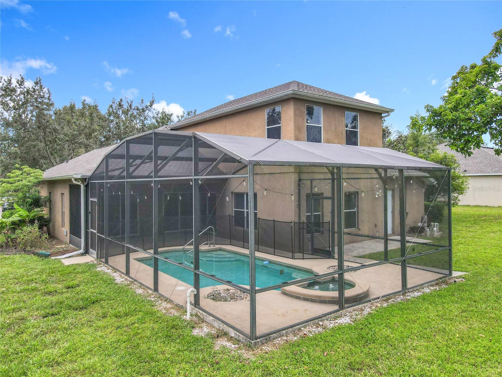 Image 68 of 87 For 805 Valleyway Dr
