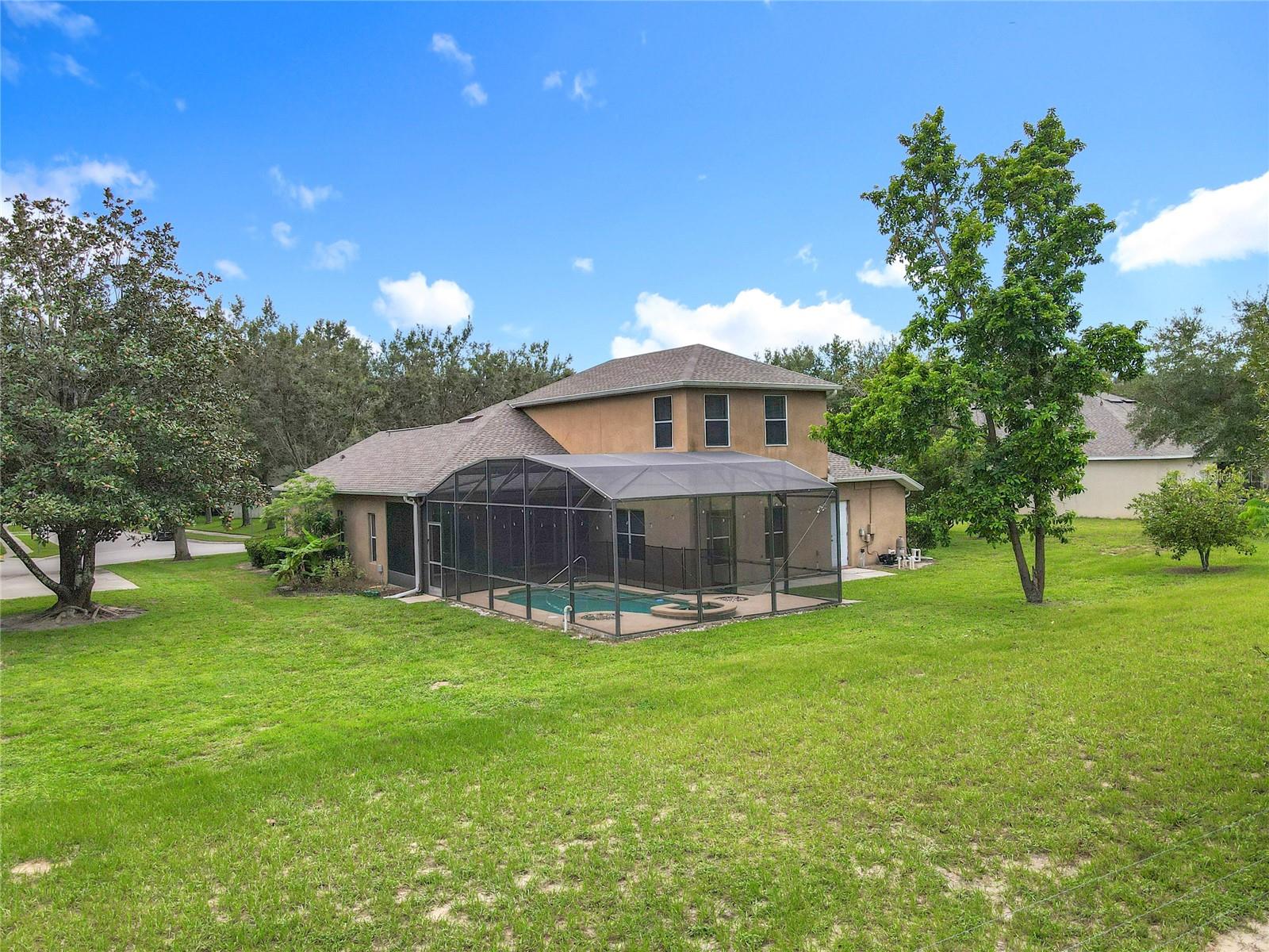 Image 69 of 87 For 805 Valleyway Dr